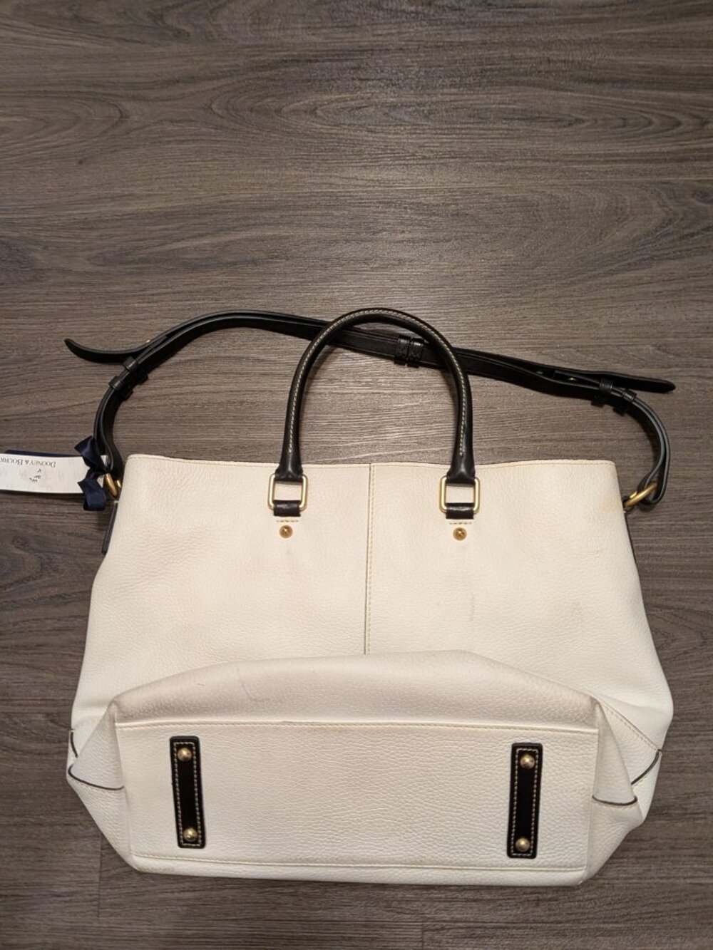 Dooney & Bourke Women's Tote Shopper Bag Purse White/Ivory Pebbled Leather. - Picture 5 of 9